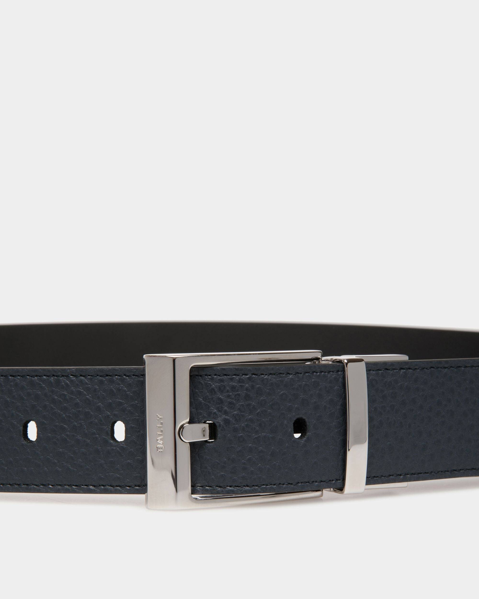 Shiffie 35mm Reversible And Adjustable Belt in Navy Blue And Black Leather - Men's - Bally - 03