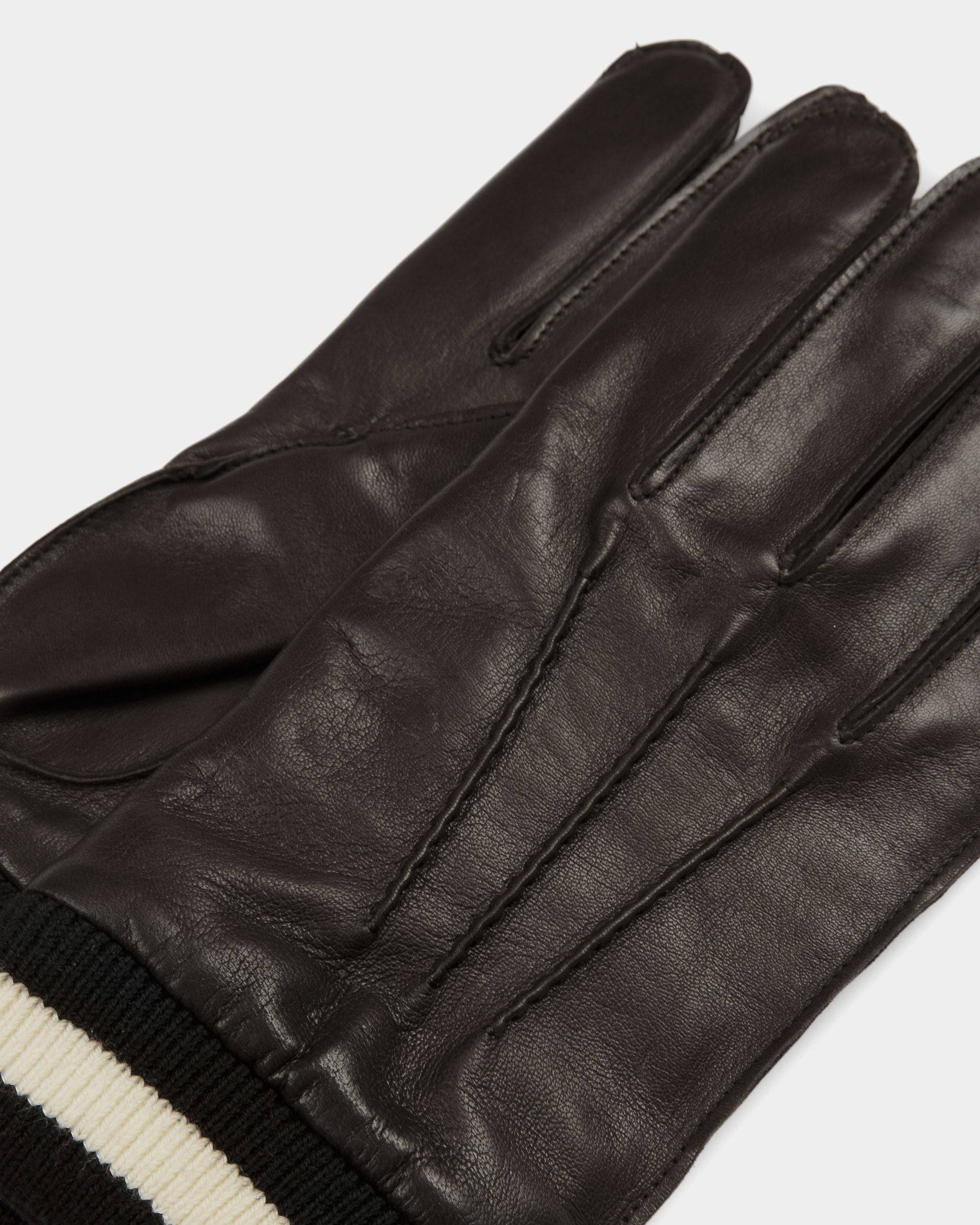 Stripe Gloves | Men's Gloves | Black Leather | Bally | Still Life Detail