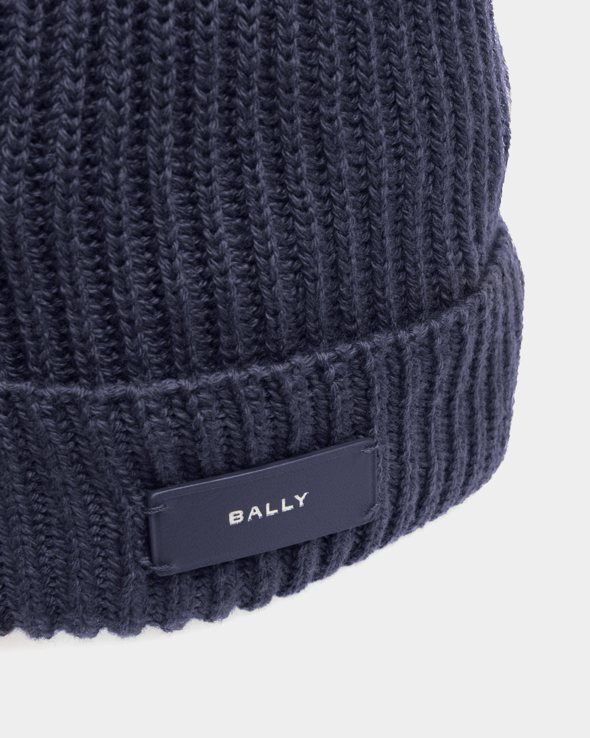 Men's Ribbed Beanie Hat In Midnight Wool Bally