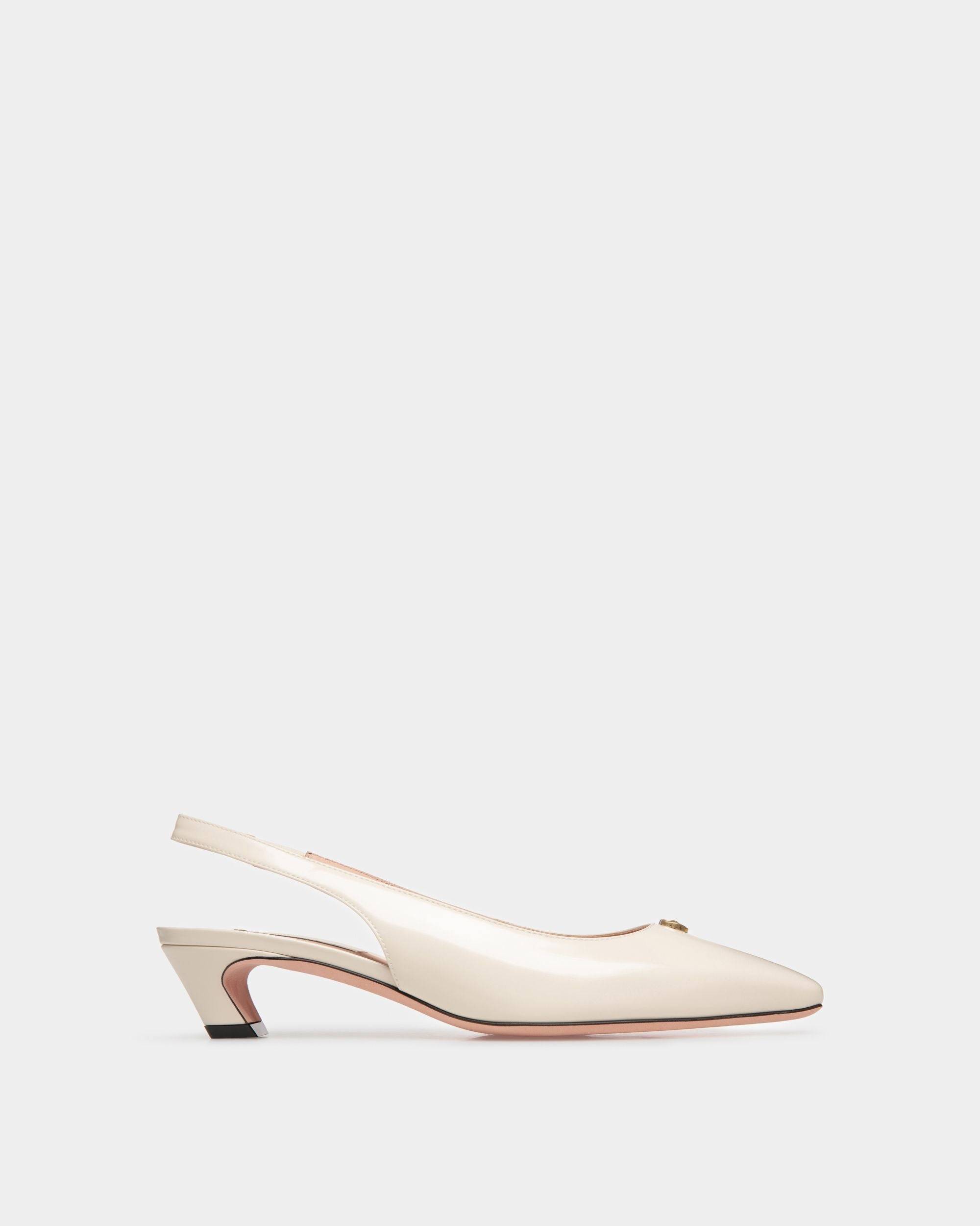 Sylt | Women's Slingback Pump in White Leather | Bally | Still Life Side