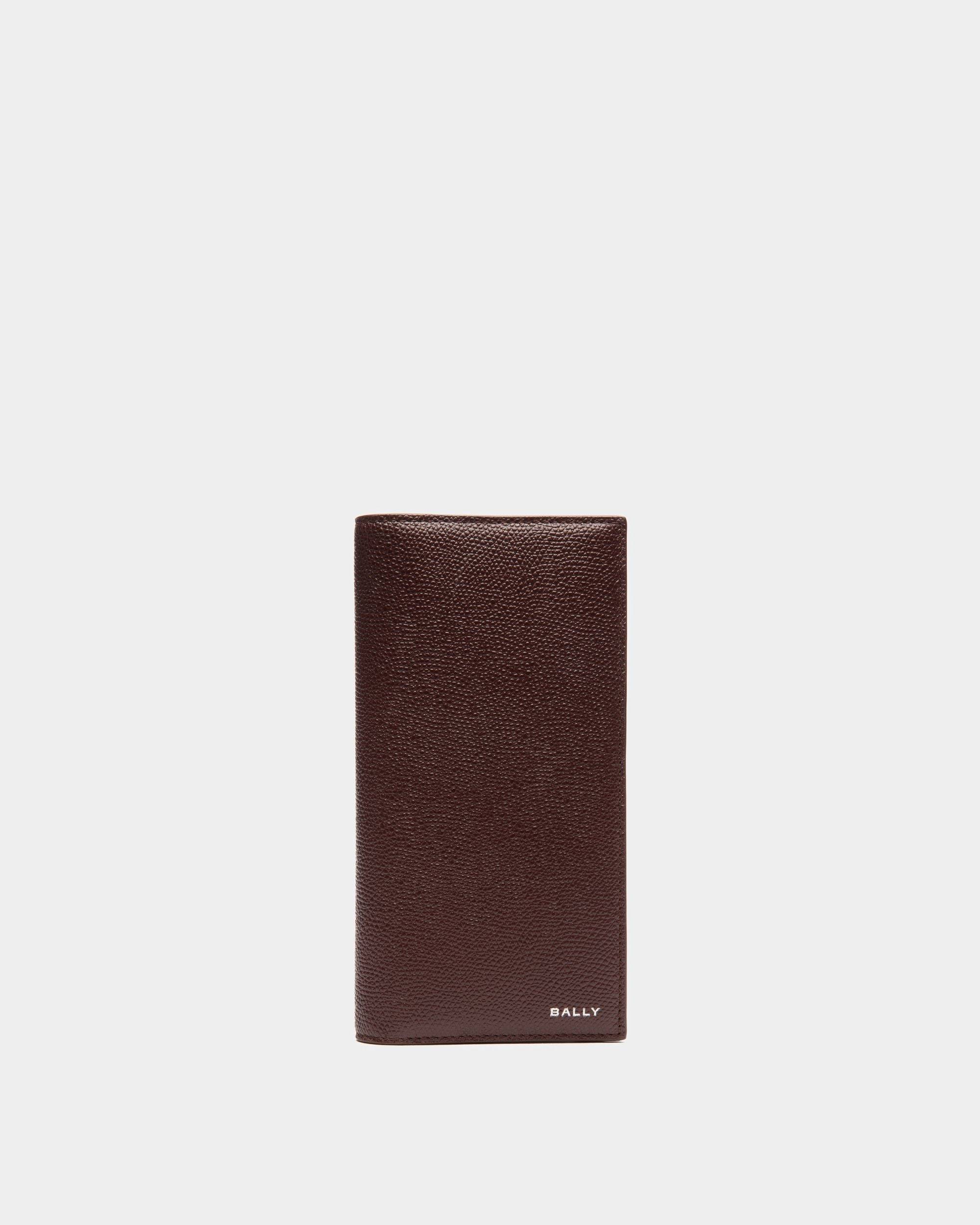 Flag | Men's Continental Wallet in Chestnut Brown Grained Leather | Bally | Still Life Front