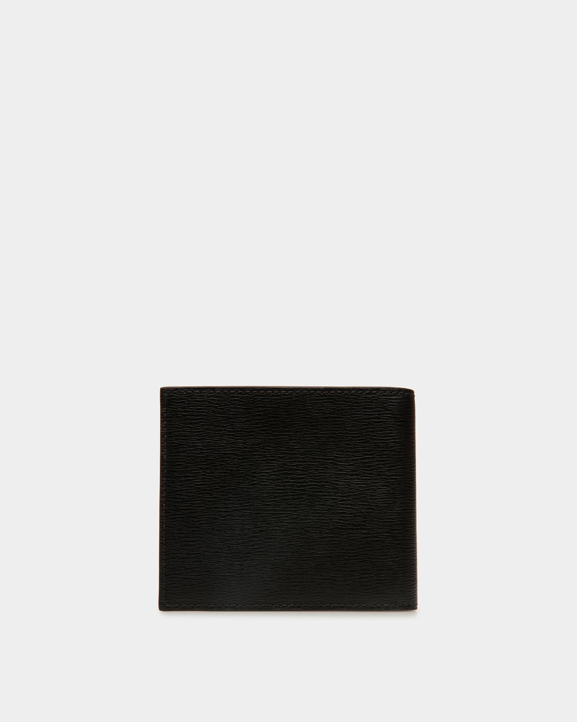 Cny | Men's Bifold Wallet in Black And Red Grained Leather | Bally | Still Life Back