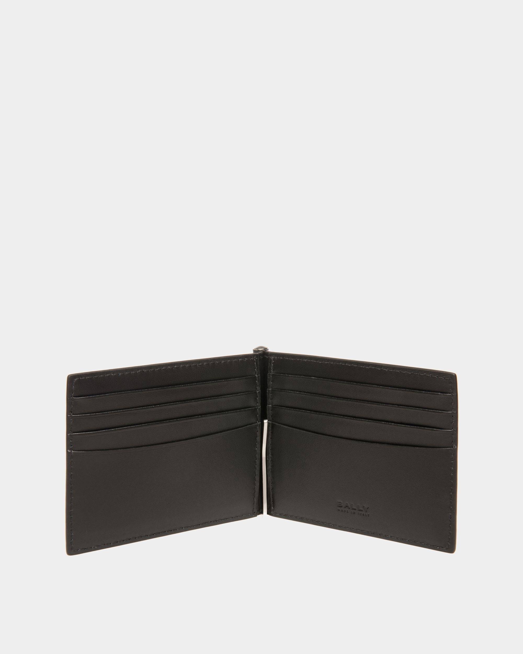 Banque Bi-fold Clip | Men's Wallets And Coin Purses | Black Leather | Bally | Still Life Open / Inside