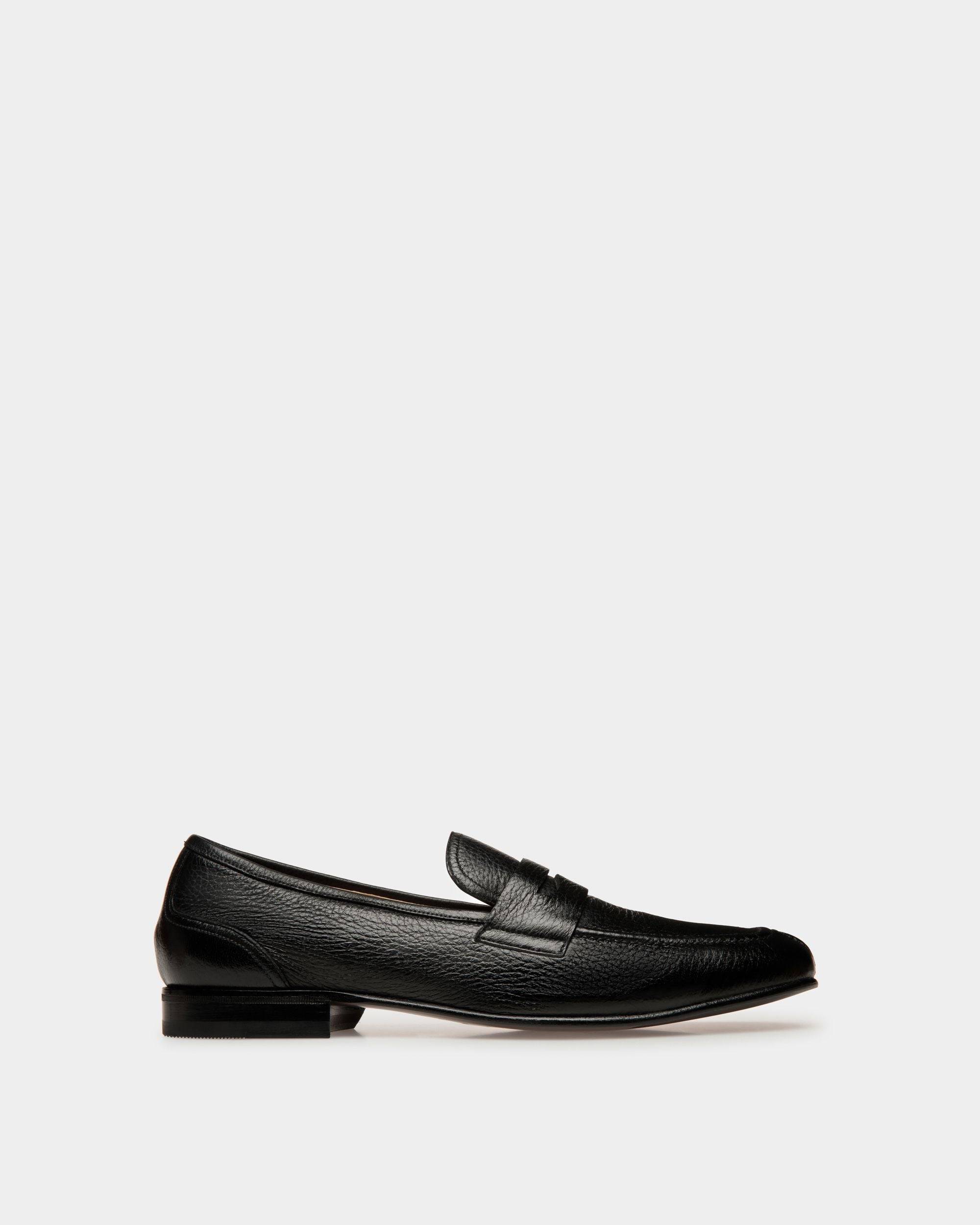 Men's Suisse Loafers In Black Leather | Bally | Still Life Side