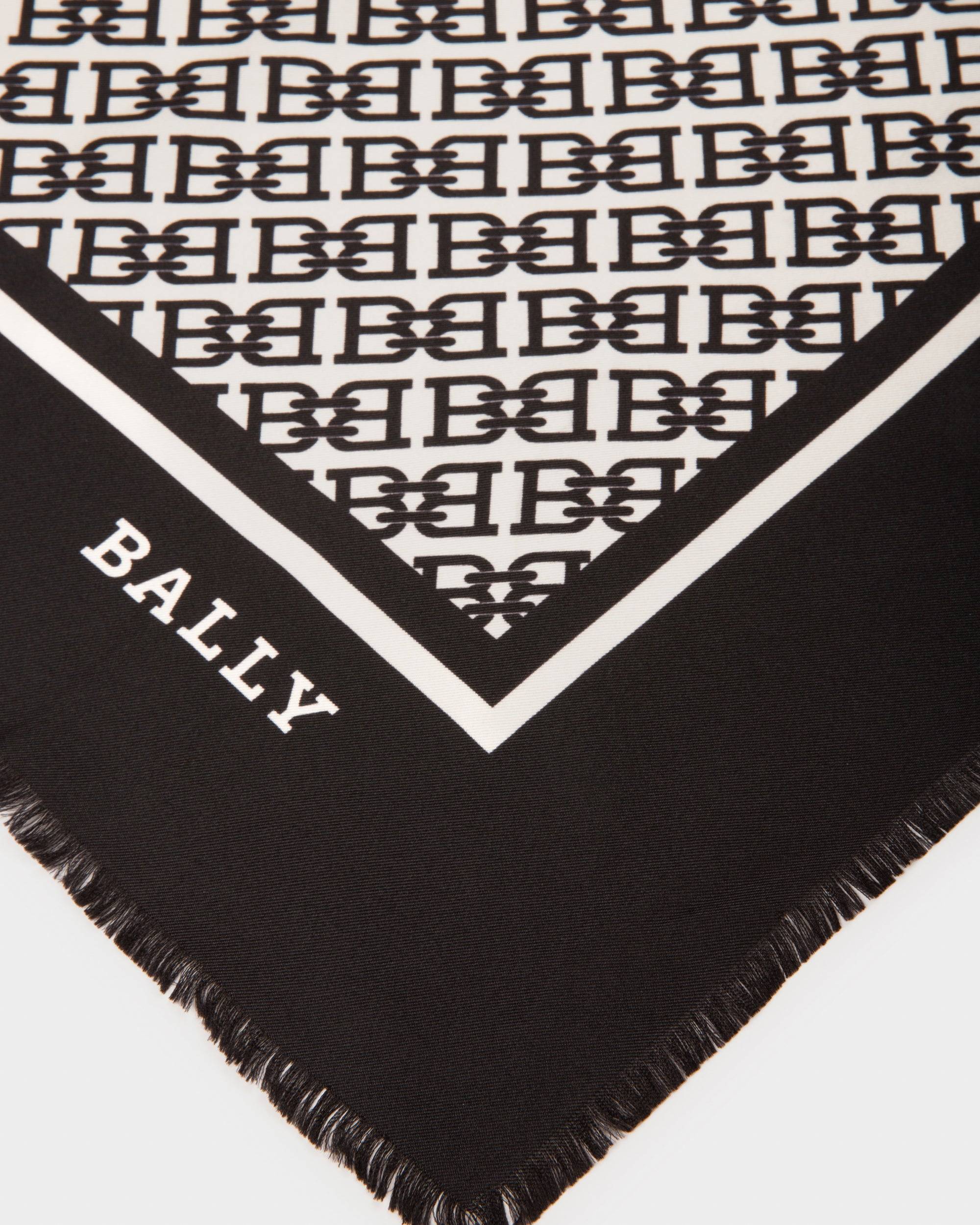 Écharpe En Soie Noire           - Bally - 02