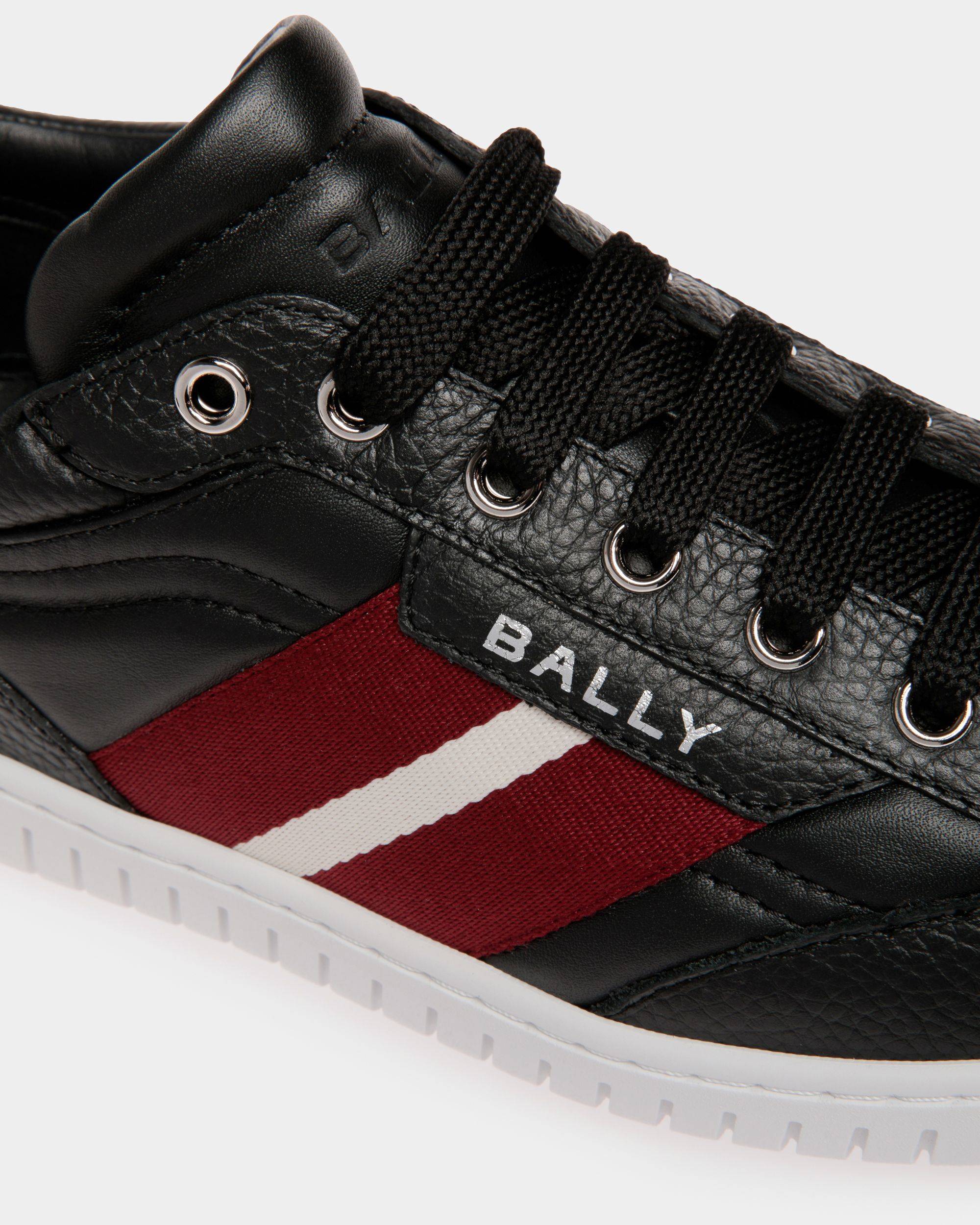 Player | Damen-Sneaker aus schwarzem Leder | Bally | Still Life Detail